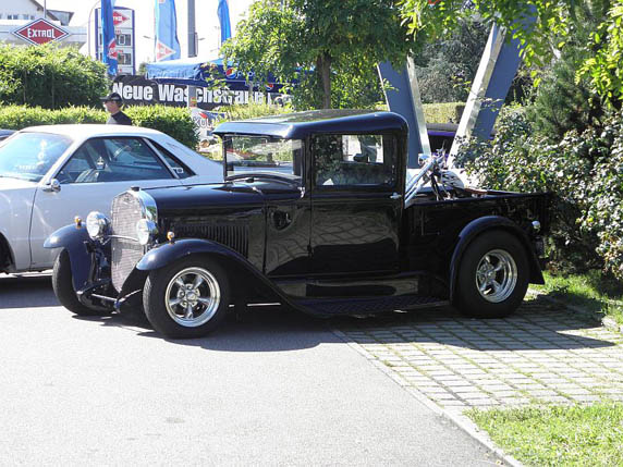 Ford Pickup